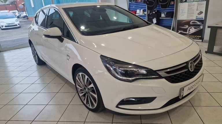 image for 2017 Vauxhall Astra 1.4i Turbo SRi Nav Euro 6 5dr HATCHBACK Petrol Manual