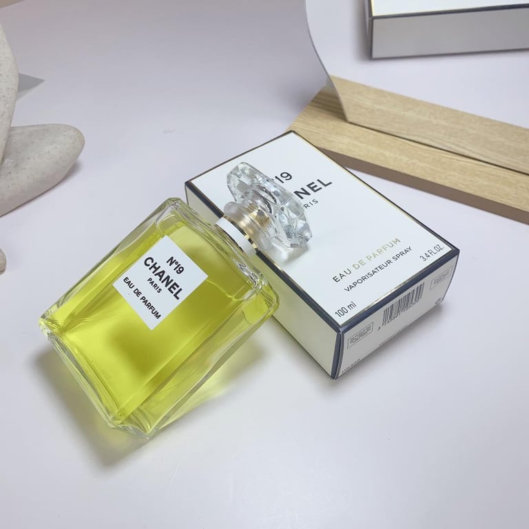 N°19 CHANEL PARIS EAU DE PARFUM 100ml women 