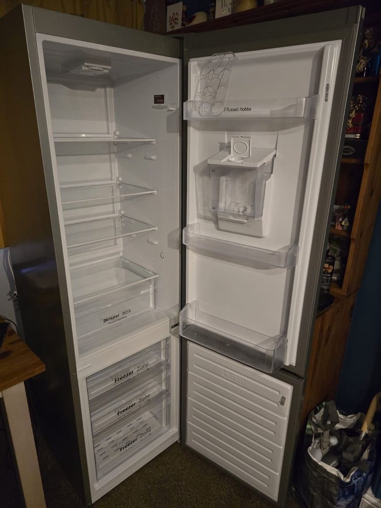 Fridge freezer Russel Hobbs