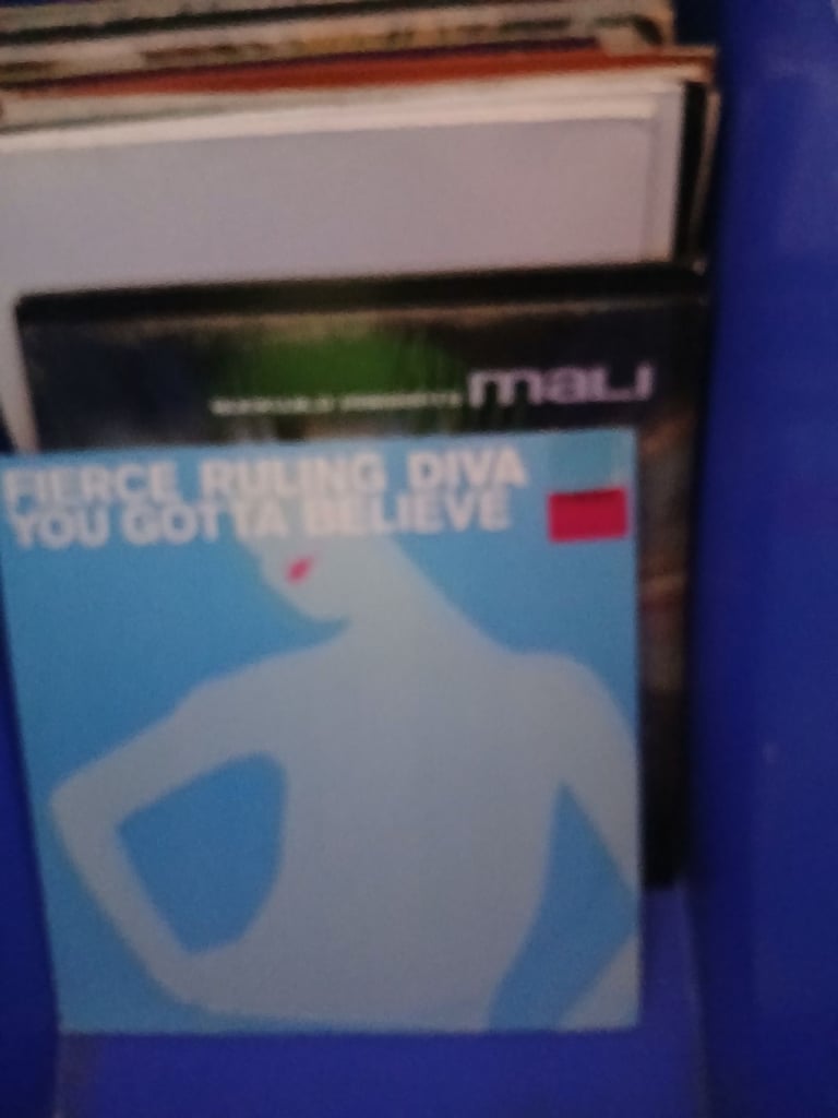 700 records hip hop White labels disco pop rock reggae electronic and more 