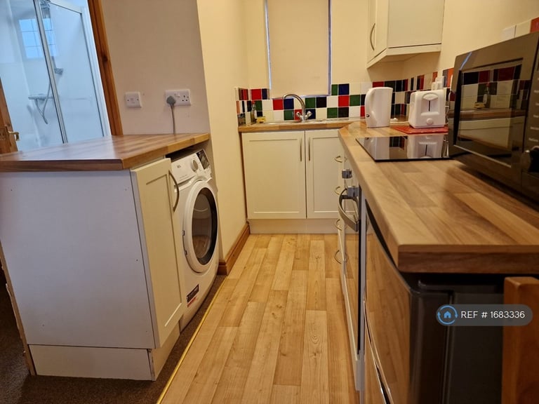 1 bedroom house in Cadeby Lane, Nr Nuneaton, CV13 (1 bed) (#1683336)