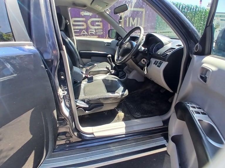 Mitsubishi L200 4WD WARRIOR DCB