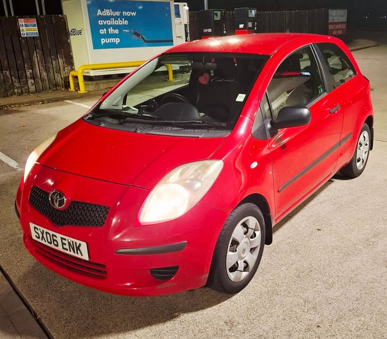 Toyota, YARIS, 1.0 litre Hatchback, 2006, Manual, 996 (cc), 3 Low Insurance Good Condition