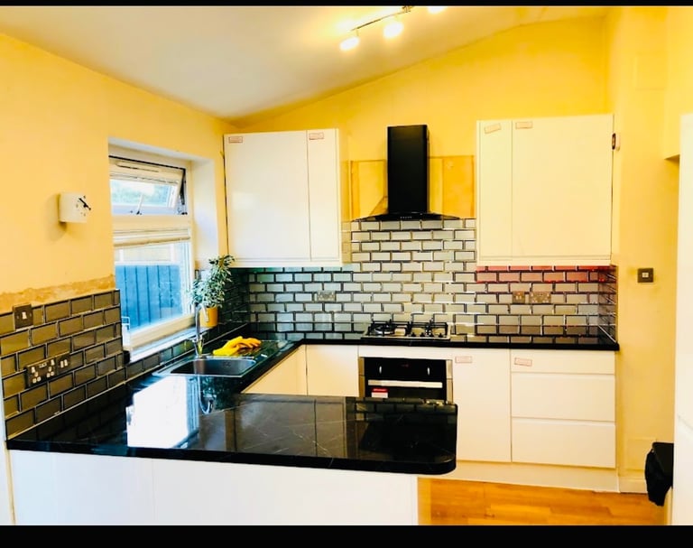 Boiler Installation & Repair | Plumber | Gas Engineer | Power Flush | Cookers | Megaflo