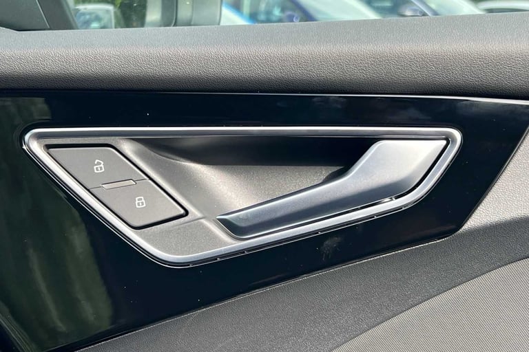 2025 Audi Q4 e-tron 210kW 45 82kWh S Line 5dr Auto [Leather] SUV Electric Automatic