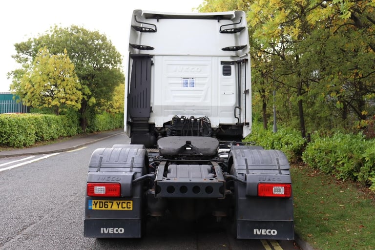 IVECO STRALIS 460 HI-WAY 6X2 MIDLIFT TRACTOR (2017)
