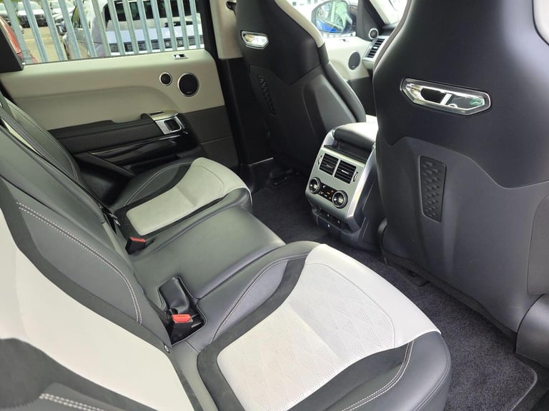LAND ROVER RANGE ROVER SPORT 5.0 P575 V8 SVR Auto 4WD Euro 6 (s/s) 5dr 2018