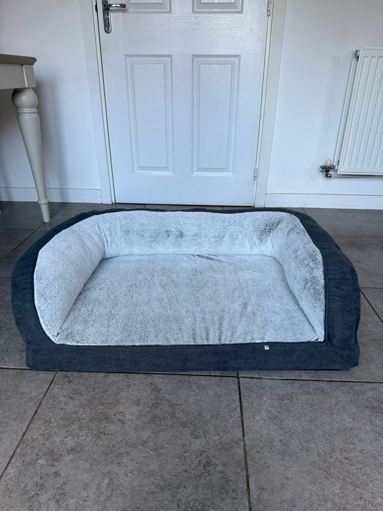 Brand new dog bed 