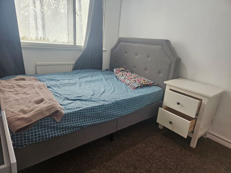 Maisonette for rent close Heathrow