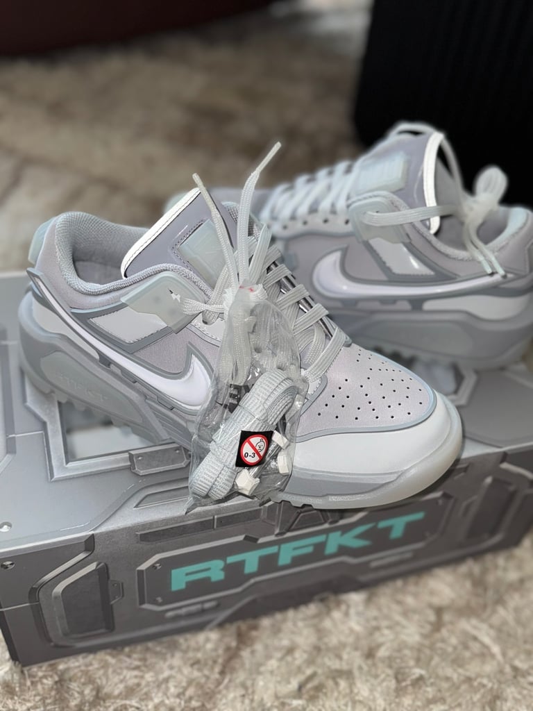 Nike RTFKT x Dunk Genesis Ghost - Size UK 7.5 Brand New