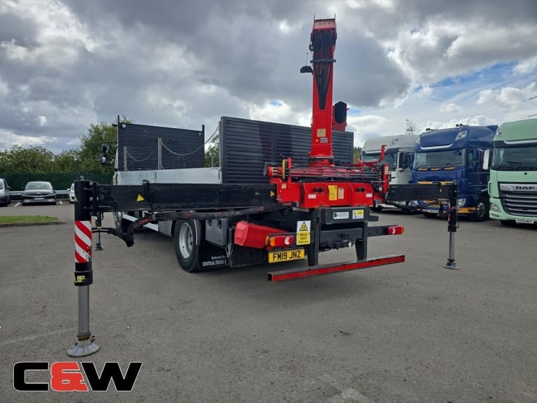 2019(19) FA LF 230 4x2 DROPSIDE REAR MOUNTED CRANE