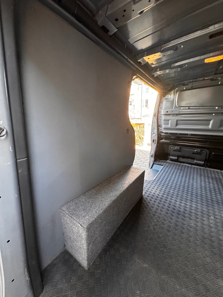 Renault, TRAFIC, Black Edition Panel Van, 2021, Manual, 1997 (cc)