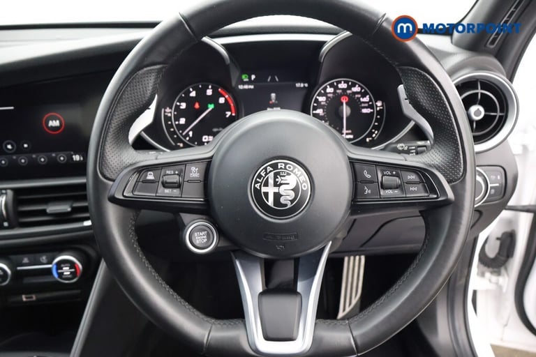 2022 Alfa Romeo Giulia 2.0 TB Sprint 4dr Auto Saloon Petrol Automatic