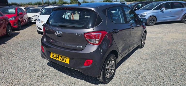 2014 Hyundai i10 1.2 Premium Hatchback 5dr Petrol Manual Euro 5 (87 ps) HATCHBACK Petrol Manual