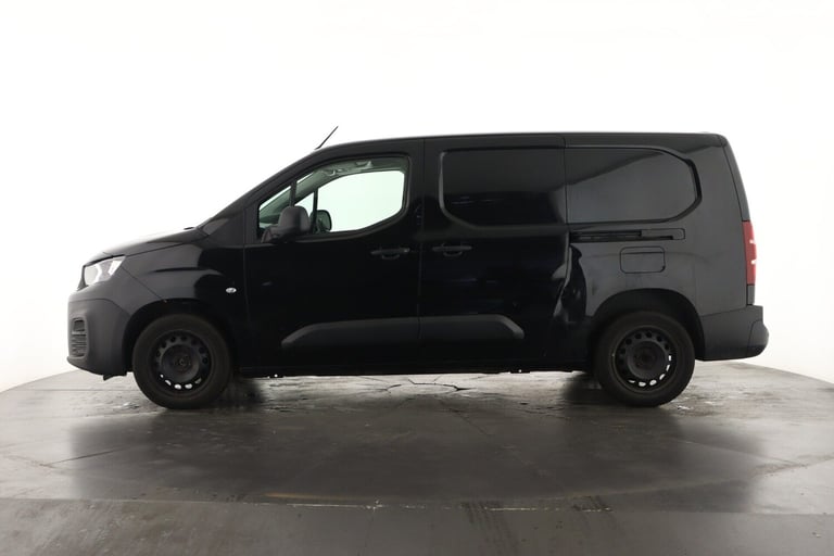 2021 Peugeot Partner Peugeot Partner 950 1.5 BlueHDi 100 Professional Panel Van Diesel Manual