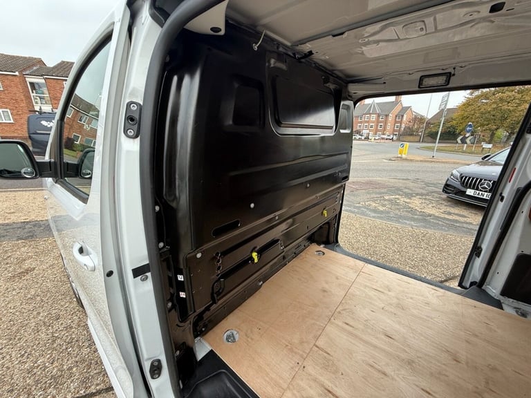 2022 Vauxhall Vivaro 1.5 Turbo D 2900 Sportive Panel Van 6dr Diesel Manual L2 H1 Euro 6 (s/s) (1 ...