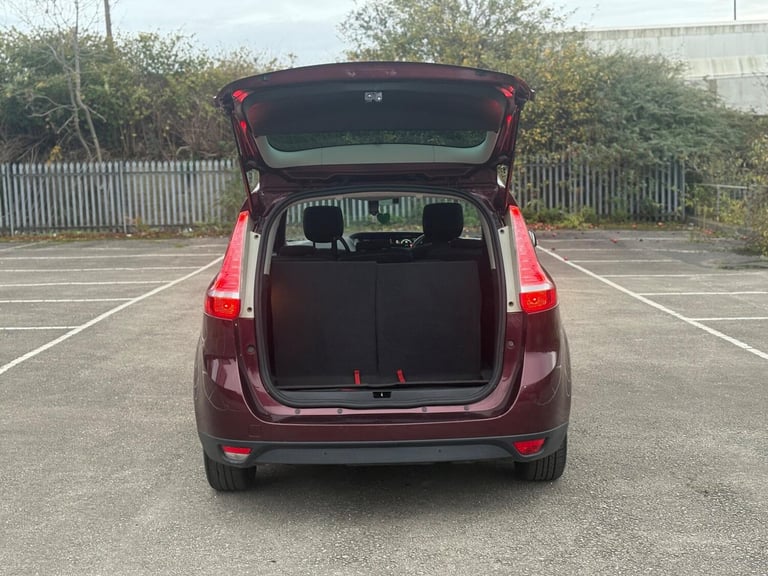 2016 Renault Grand Scenic 1.6 dCi Limited Nav Euro 6 (s/s) 5dr MPV Diesel Manual