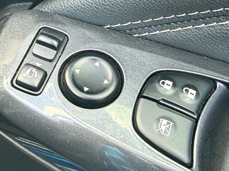 2020 Nissan Juke 1.0 DIG-T Tekna Euro 6 (s/s) 5dr HATCHBACK Petrol Manual