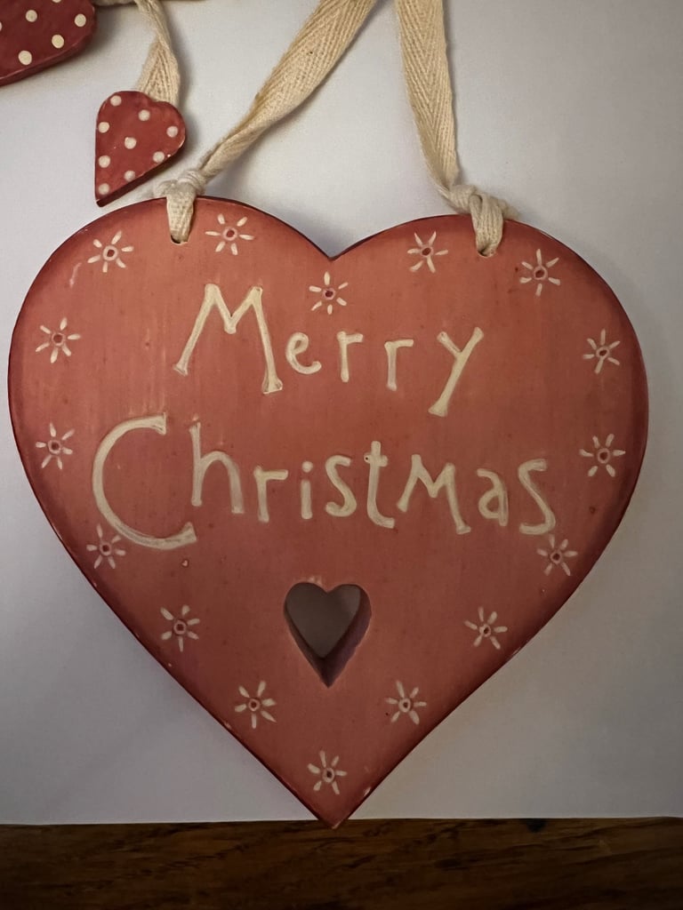 Christmas wooden heart/wall plaque/decoration