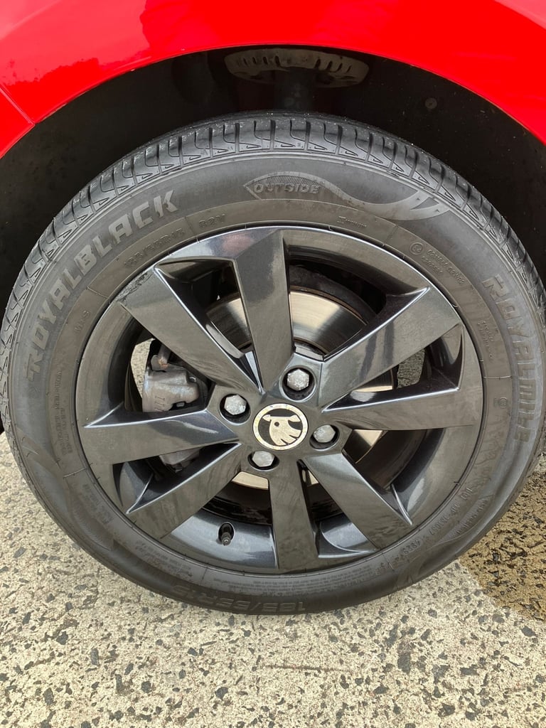 Skoda, CITIGO, Hatchback, 2017, Manual, 999 (cc), 3 doors