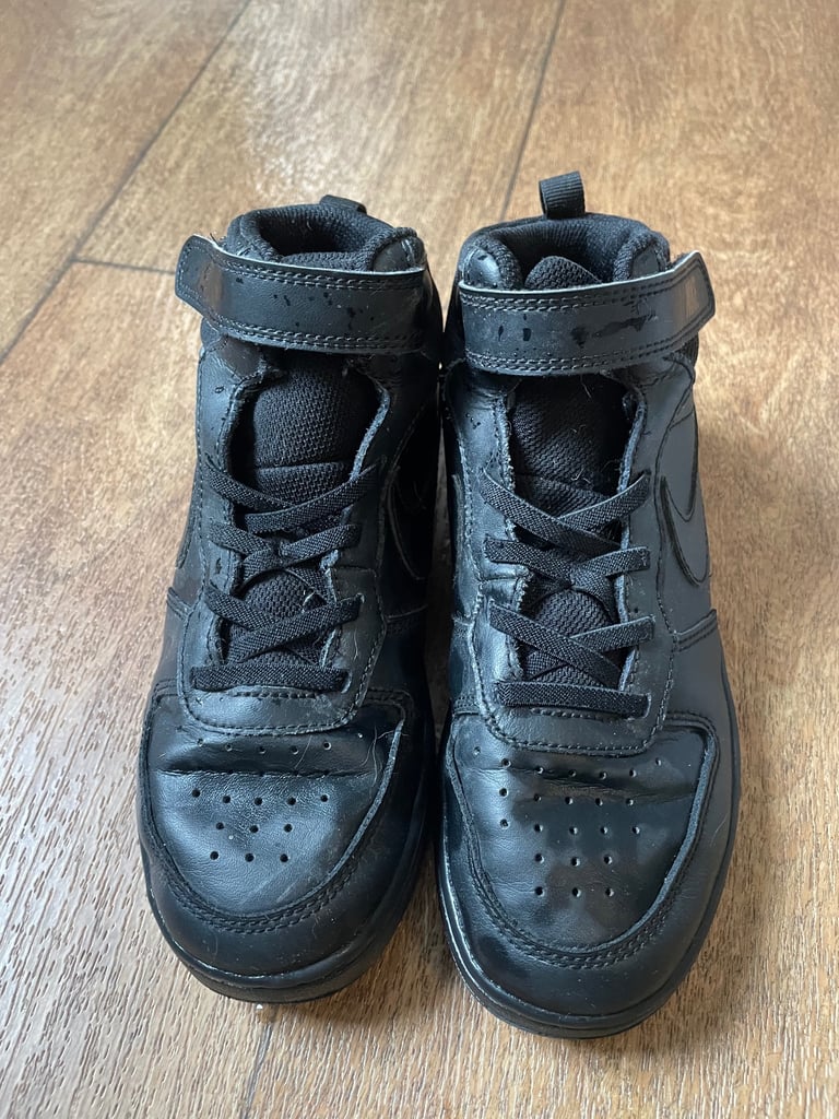 Boys shoes and trainers (size 2)