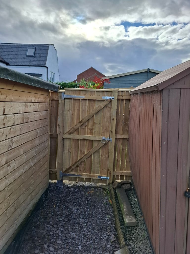 Fencing and Decking