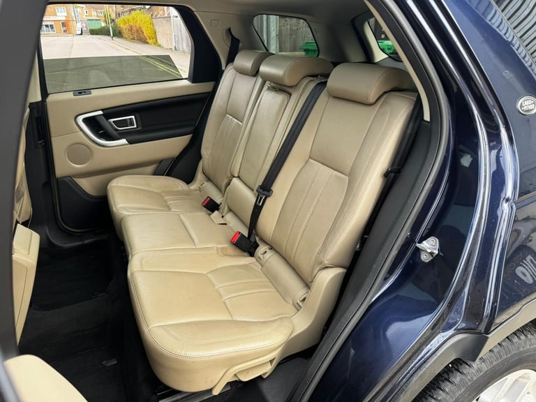 2017 Land Rover Discovery Sport 2.0 TD4 HSE Auto 4WD Euro 6 (s/s) 5dr ESTATE Diesel Automatic