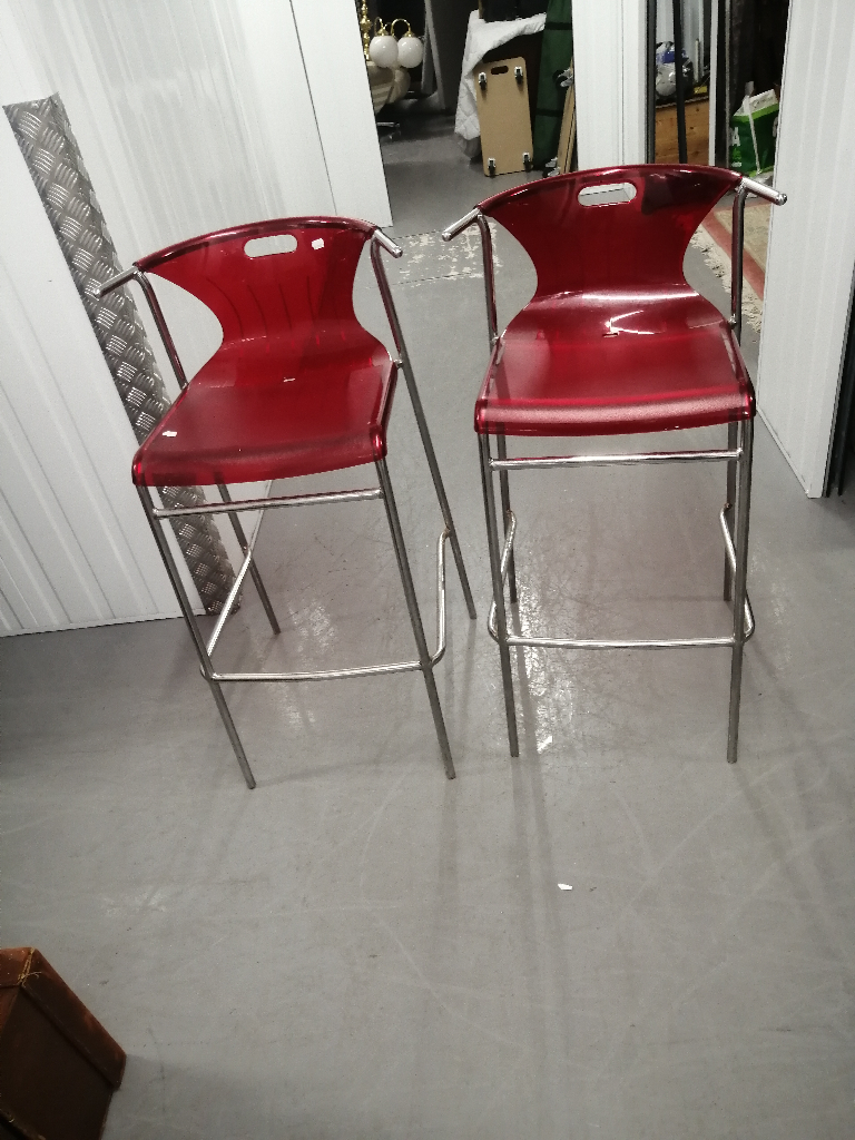 2 x bar stool s 
