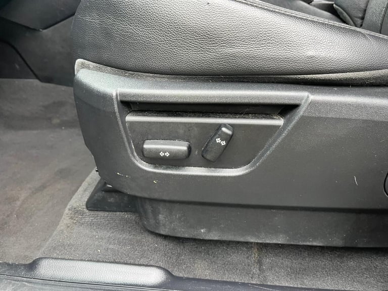 2012 Land Rover Freelander 2 2.2 TD4 XS CommandShift 4WD Euro 5 5dr ESTATE Diesel Automatic