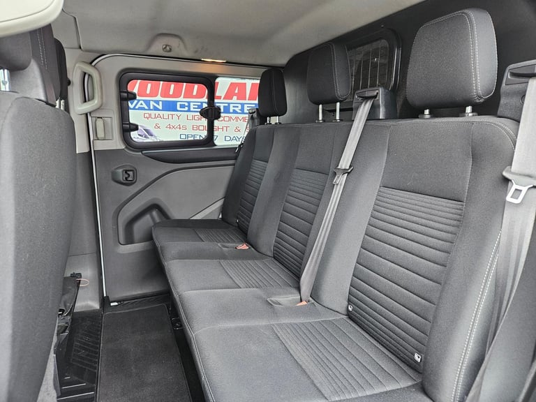 2020 ON 70 PLATE FORD TRANSIT CUTOM 320 130BHP LIMITED CREW VAN ULEZ FREE ZONE