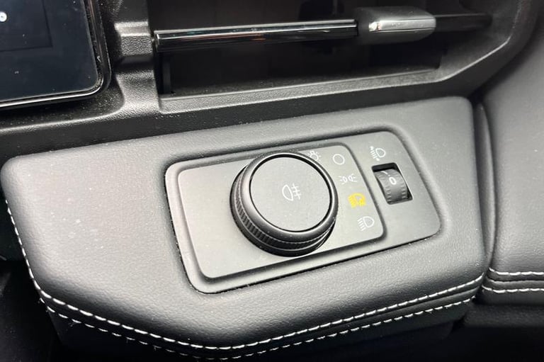 2024 Ford Puma TITANIUM | Rear View Camera | Cruise Control | Sync 4 Touchscreen Navigatio Hatchb...