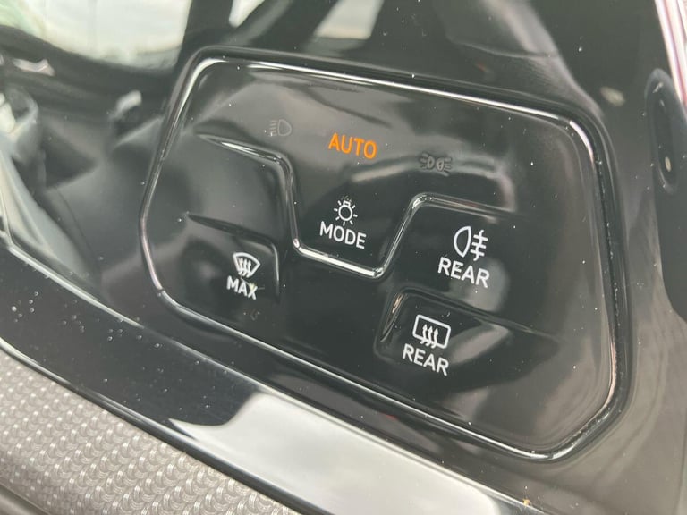 2022 Volkswagen Golf 1.5 eTSI 150 R-Line 5dr DSG HATCHBACK Petrol/Electric Hybrid Automatic
