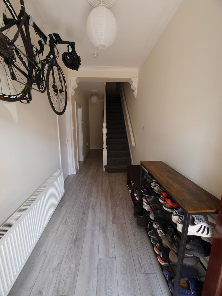 Double En-Suite Room to rent in Hounslow Central