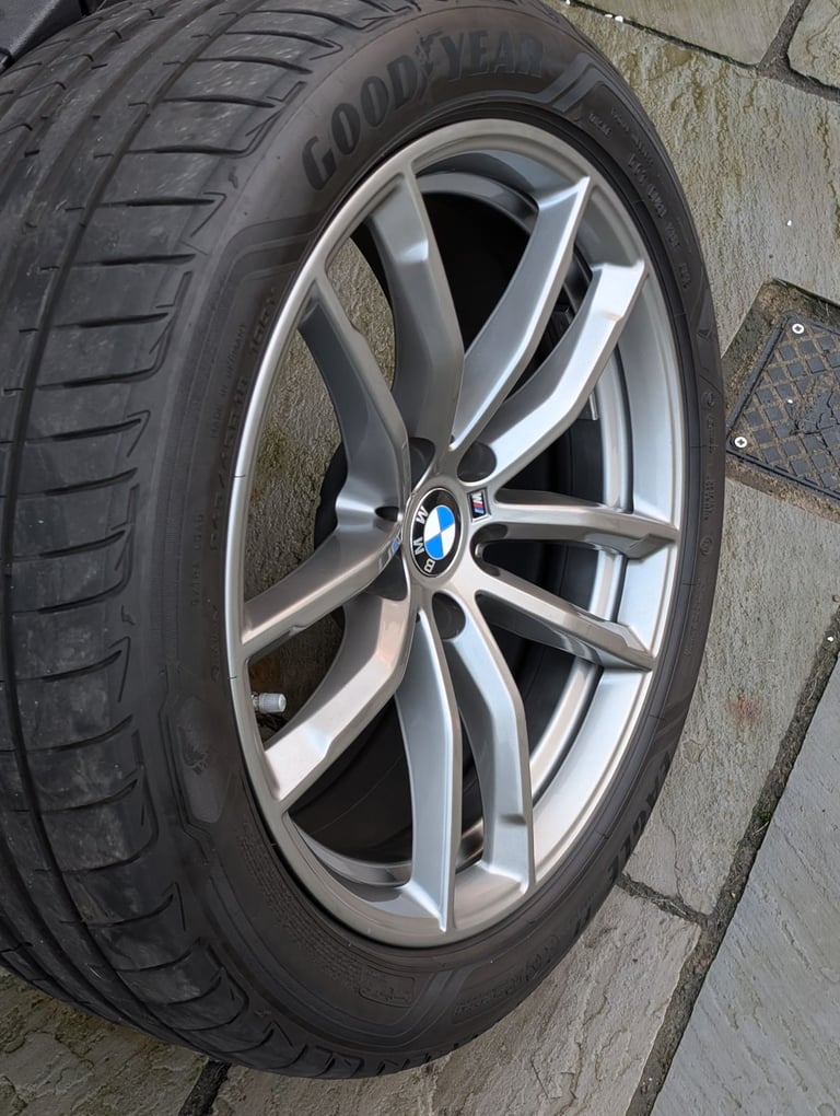 Genuine BMW 18 inch Alloy Wheels G30 G31