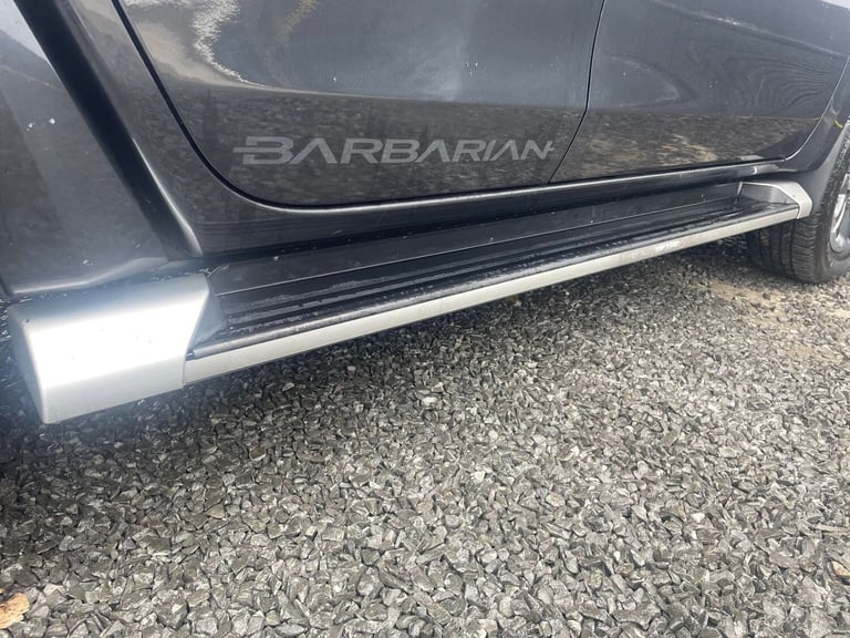 2019 Mitsubishi L200 Double Cab DI-D 150 Barbarian 4WD PICK UP DIESEL Manual