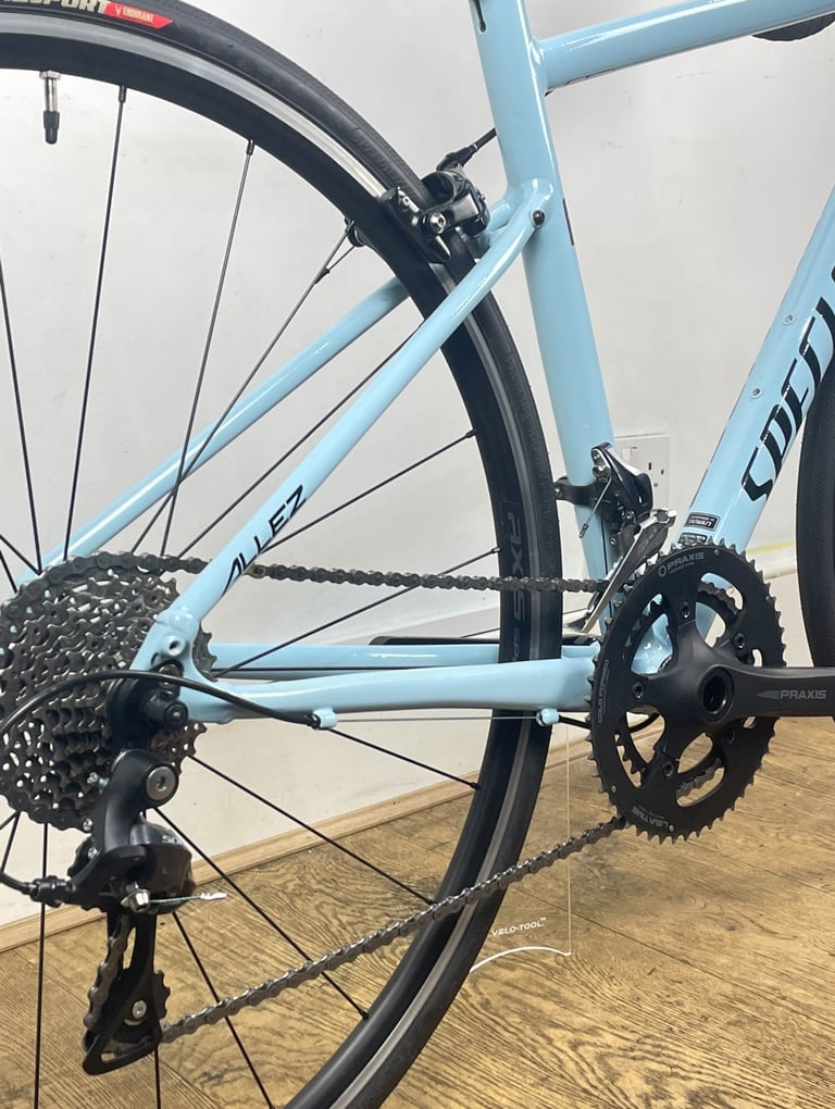 Specialized Allez Sport road bike