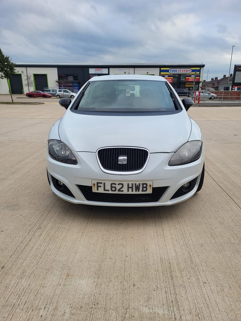 image for 2012 SEAT Leon 16 TDI CR Ecomotive S Copa 5dr HATCHBACK Diesel Manual