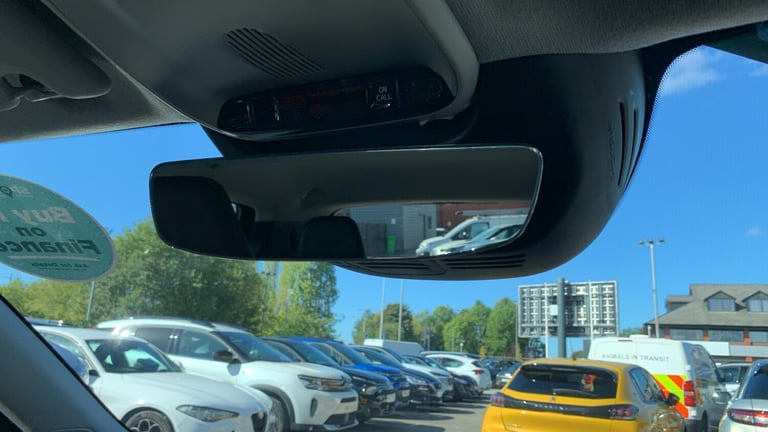 2022 Volvo XC40 1.5h T5 Recharge 10.7kWh Ultimate Bright SUV 5dr Petrol Plug-in Hybrid Auto SUV H...