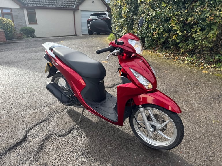 Honda, nsc VISION, 2019, 108 (cc) red not PCX HPI clear 