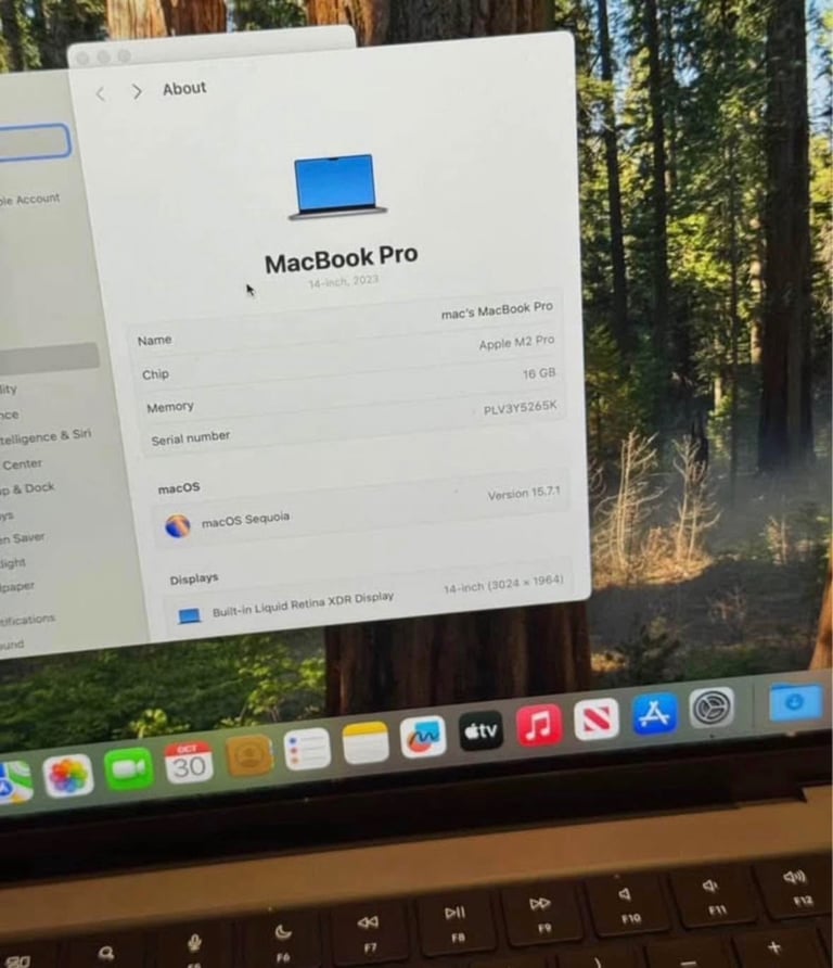 Apple MacBook Pro M2 Pro 512GB 16GB