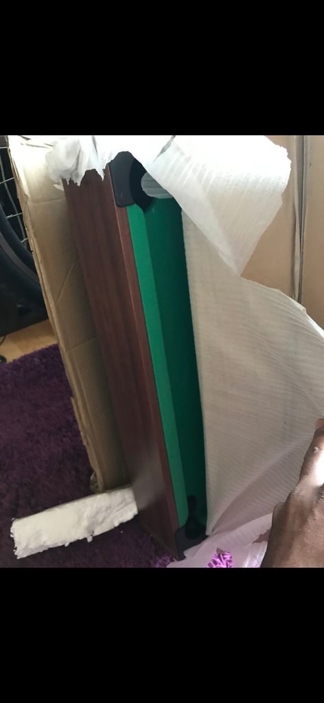image for Pool table / flat packed 