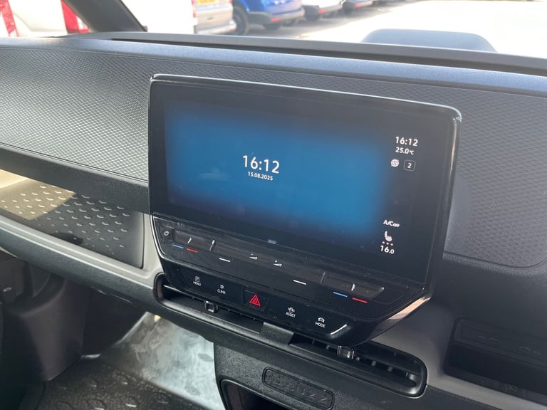  Volkswagen Id. Buzz Cargo Pro 77kwh Commerce Panel Van 5dr Electric Auto 204 Ps