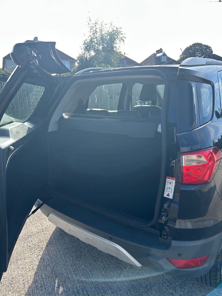 Ford, ECOSPORT, Hatchback, 2016, Manual, 998 (cc), 5 doors