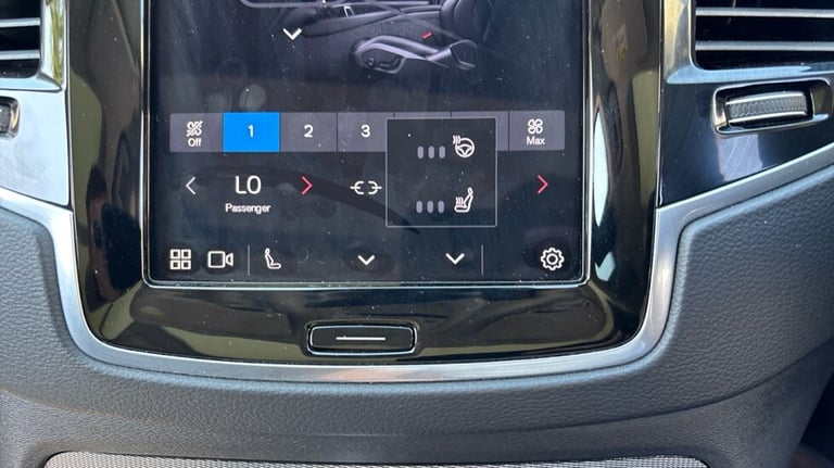 2024 Volvo XC90 Plus, B5 AWD Mild hybrid, Petrol, Dark, 7 Seats Estate Petrol Automatic