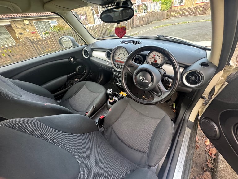 Mini, HATCHBACK, Hatchback, 2013, Manual, 1598 (cc), 3 doors