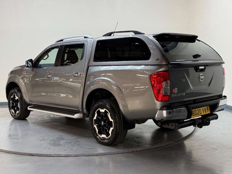 2020 Nissan Navara Double Cab Pick Up Tekna 2.3dCi 190 TT 4WD Auto PICK UP DIESEL Automatic