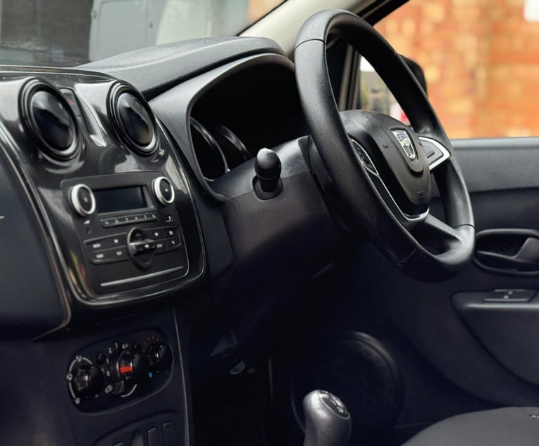 2019 Dacia Logan 0.9 TCe Essential Euro 6 (s/s) 5dr Petrol