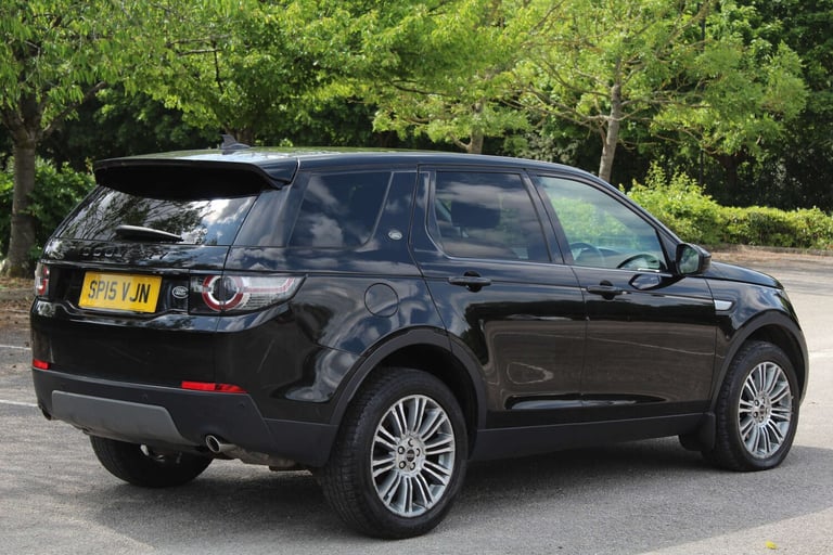 2015 Land Rover Discovery Sport 2.2 SD4 HSE 5dr Auto ESTATE DIESEL Automatic
