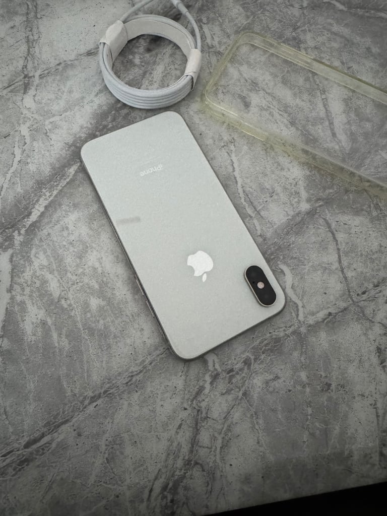 Apple iPhone XS White 64GB Unlocked