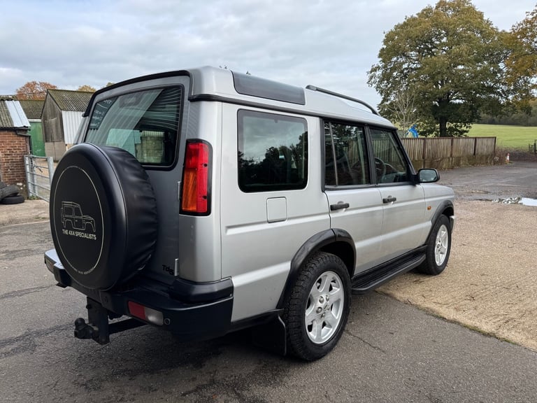 2002 Land Rover Discovery 2.5 Td5 ES 7 seat 5dr Auto ESTATE DIESEL Manual